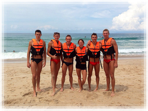 Национальная команда по плаванию на тренировочном сборе в Тайланде