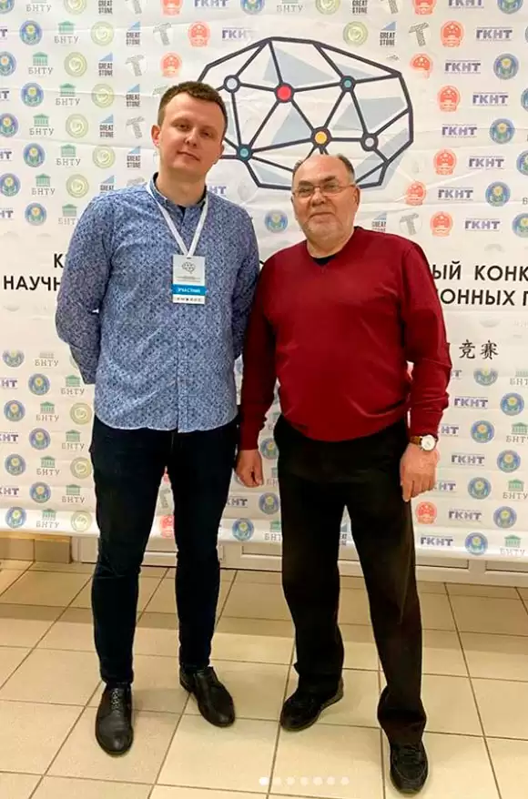 С.А. Портянко и Н.Н. Попок