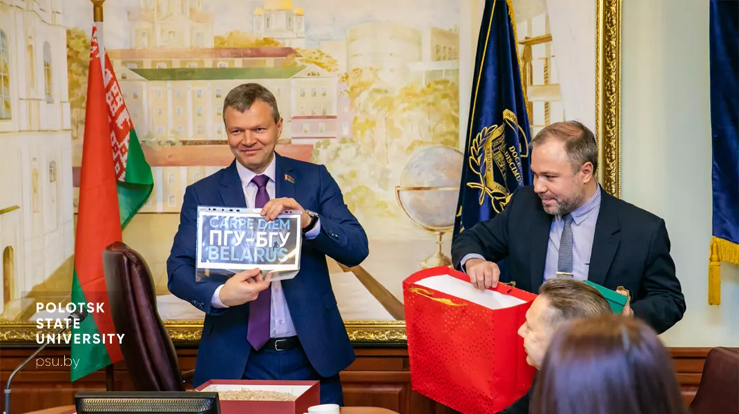 О.А.Романов, А.С.Кириенко О.А.Романов, А.С.Кириенко