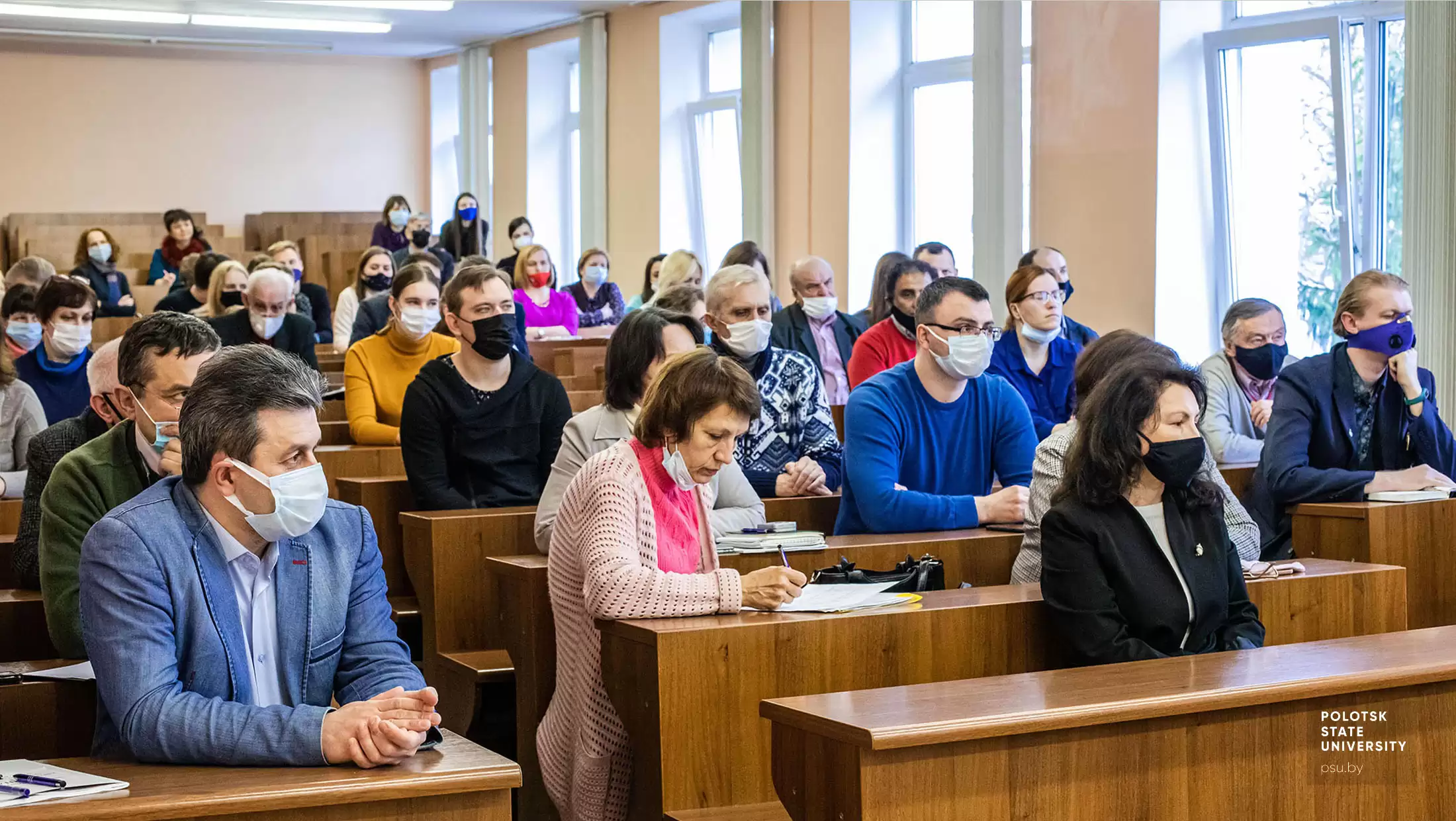 Коллектив инженерно-строительного факультета на встрече с ректором университета Коллектив ИСФ на встрече с ректором университета