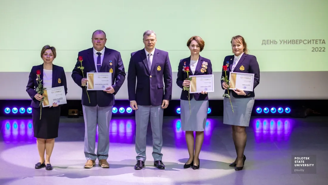 О.А.Романов и заведующие лучшими кафедрами