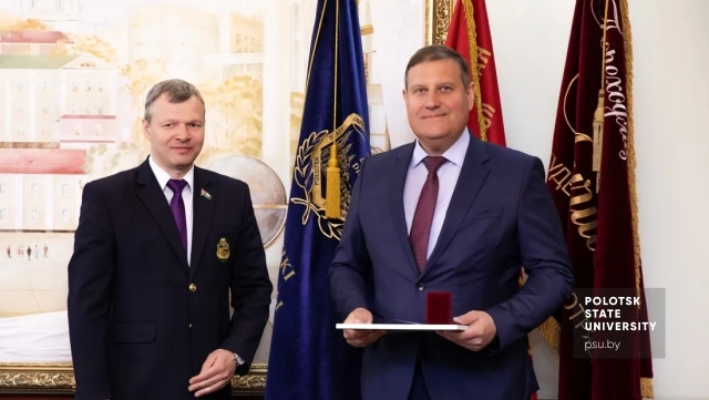 Награждение Майорова В.В. нагрудным знаком ПГУ