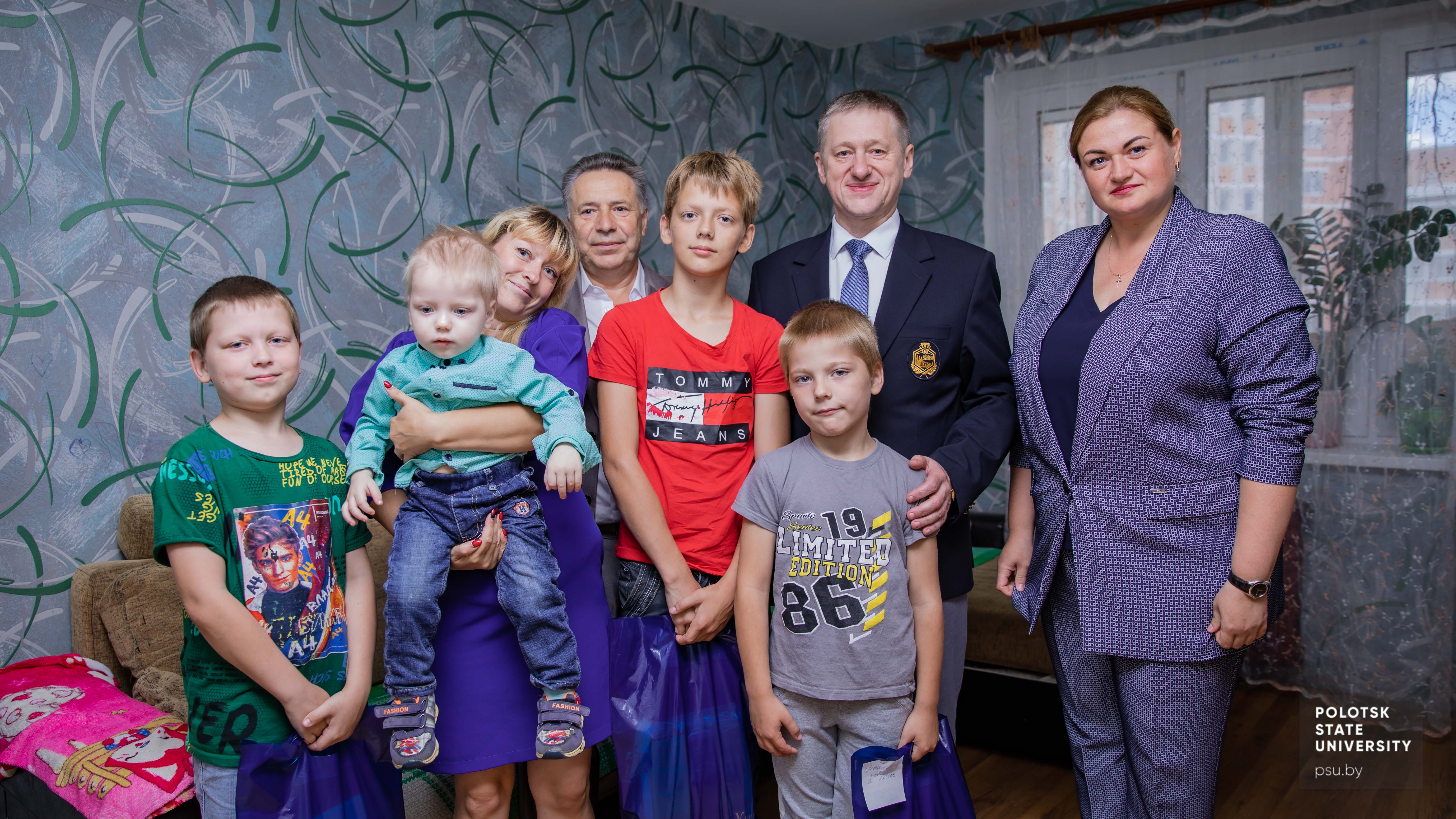 Акция «Профсоюзы-детям!»