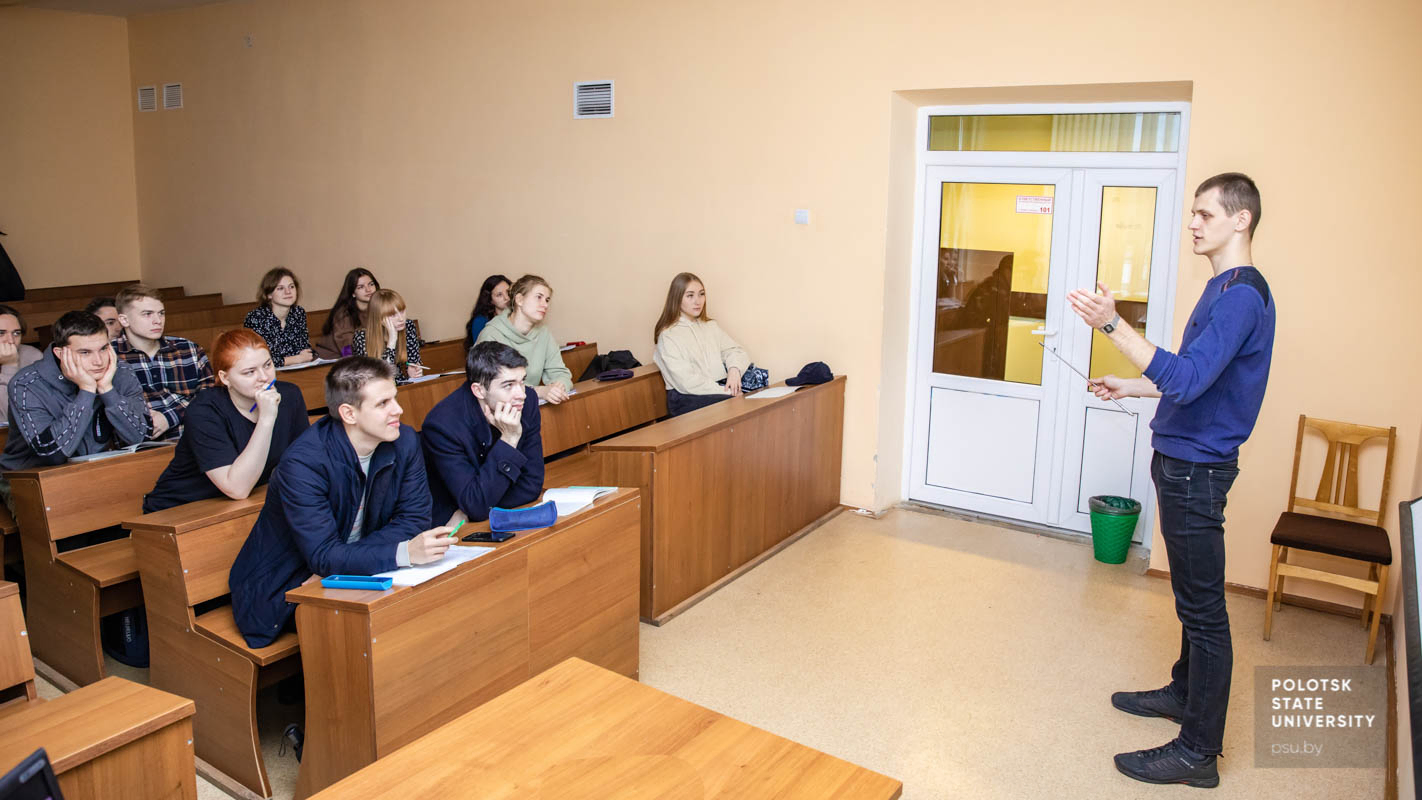 Занятия «Равный обучает равного»