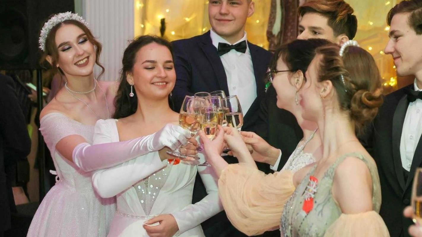 Областной бал в Витебске