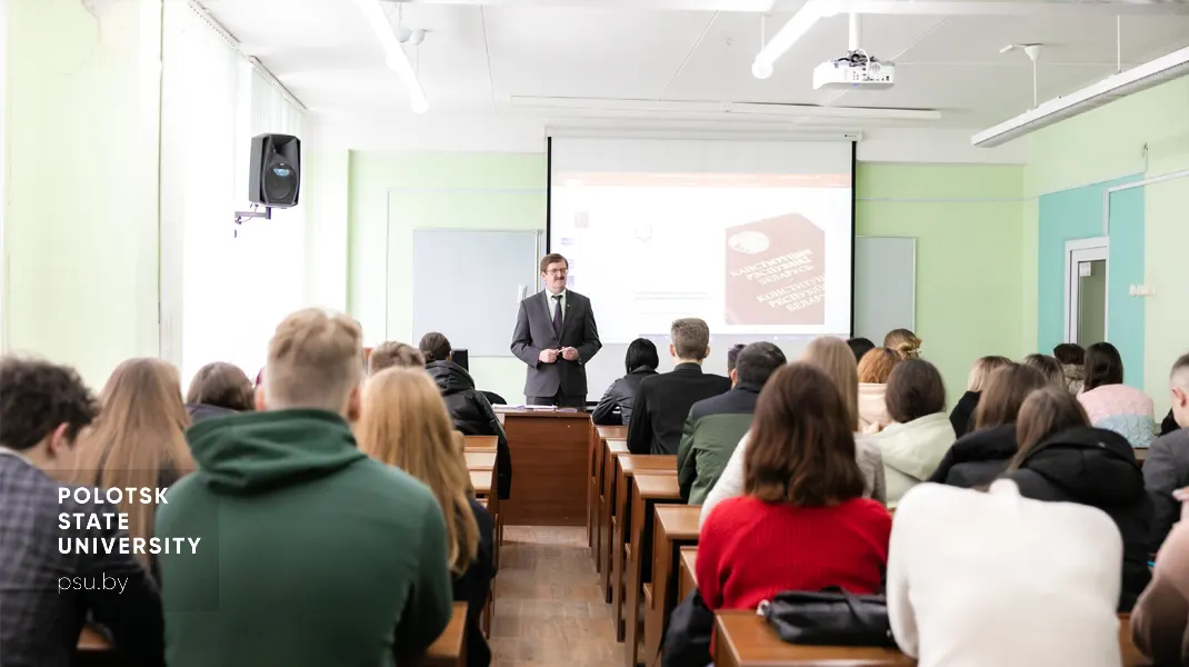 Дискуссионная площадка с Олегом Геннадьевичем Буевичем