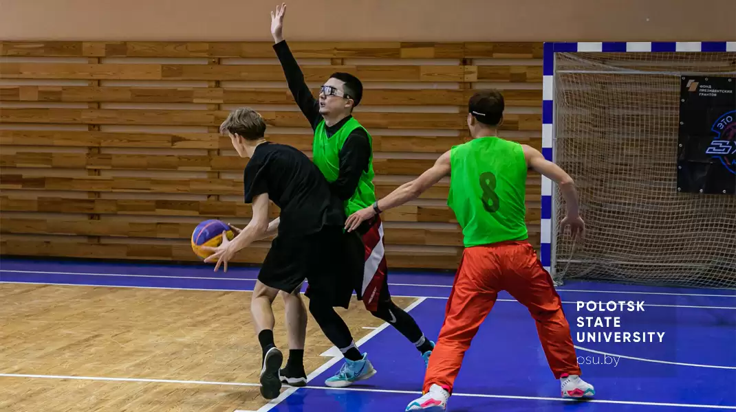 komanda kit magistrantov 2 3