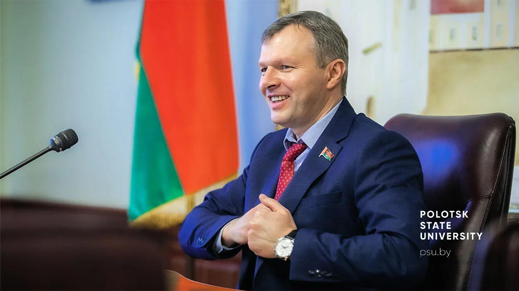 Ректор университета О.А.Романов