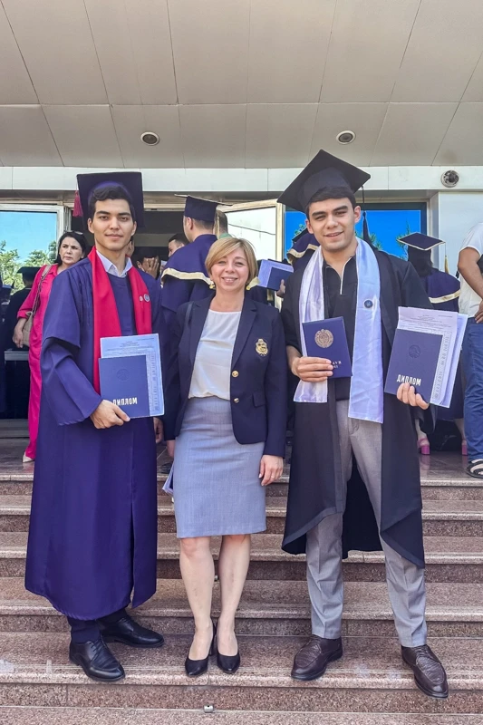 Y. Golubev, E. Maley and graduates of the joint faculty