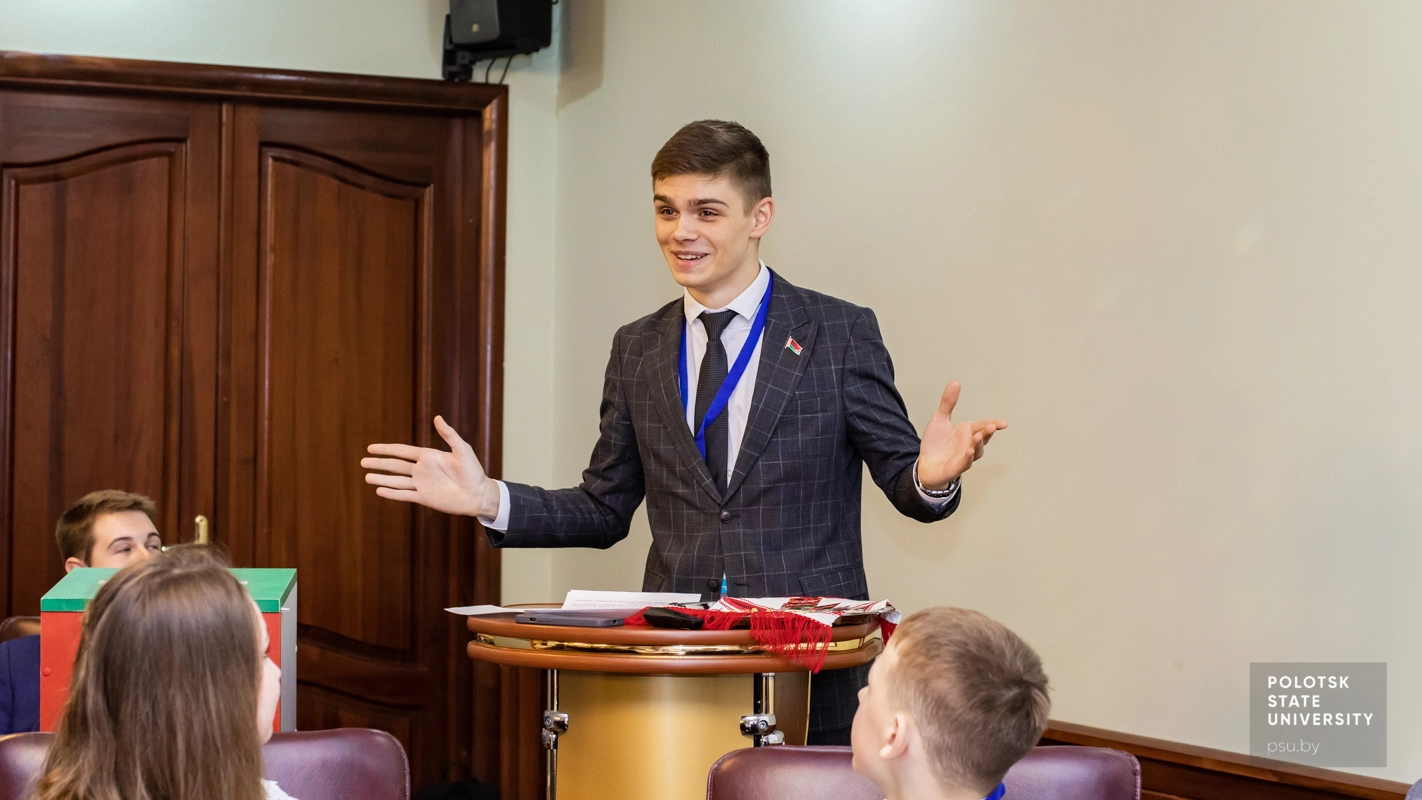 А. Воробей
