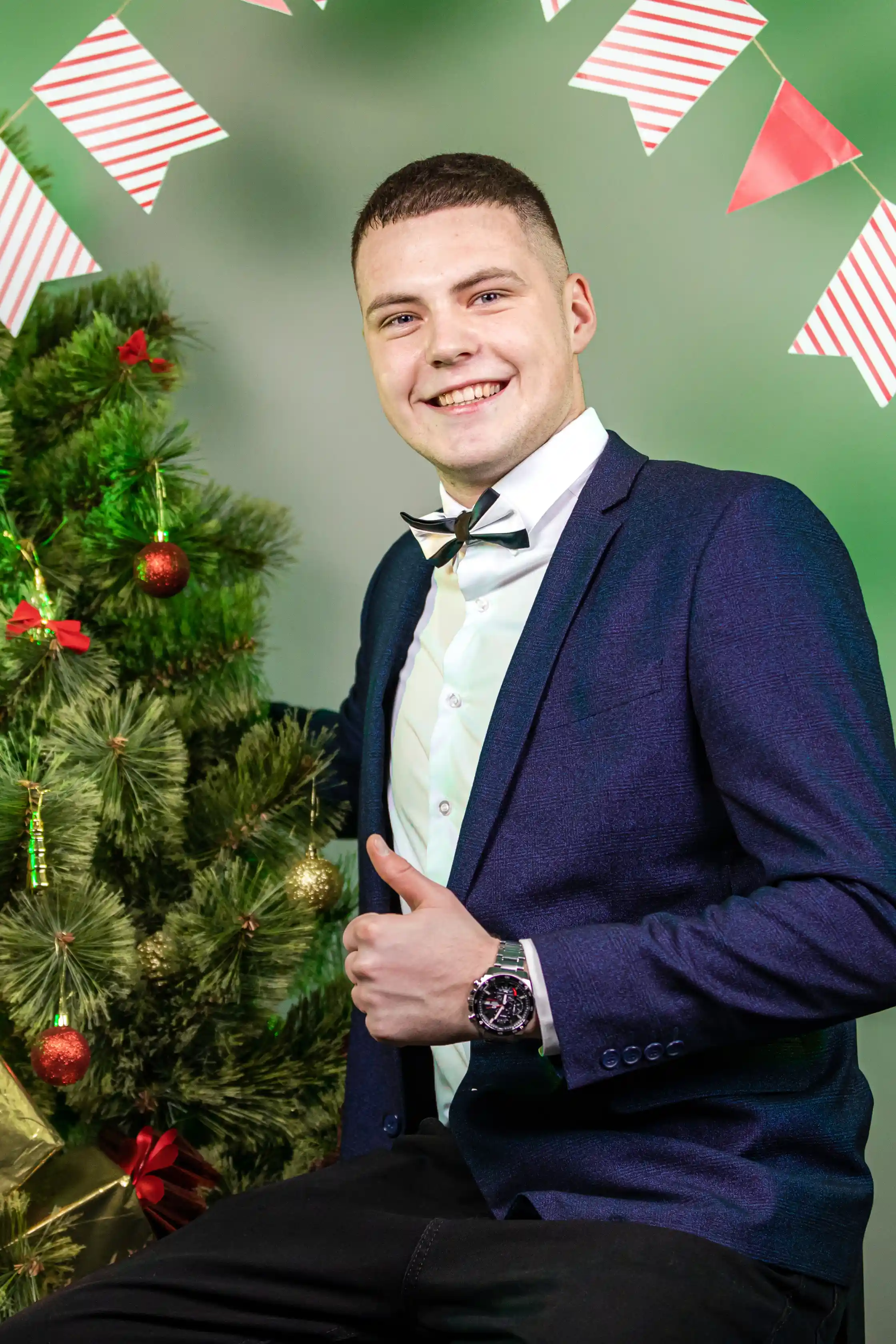 М. Апатов