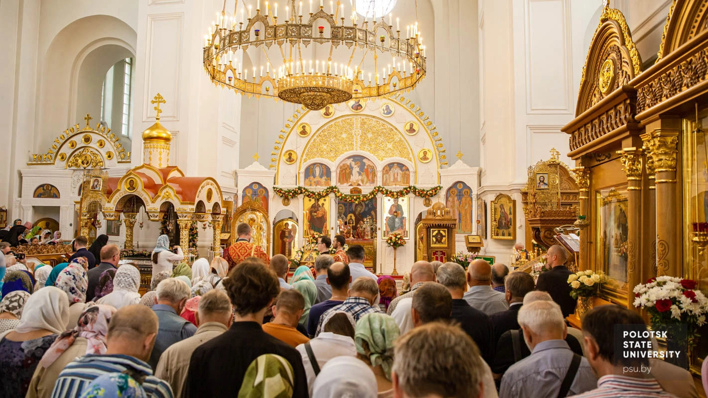 Участники крестного хода