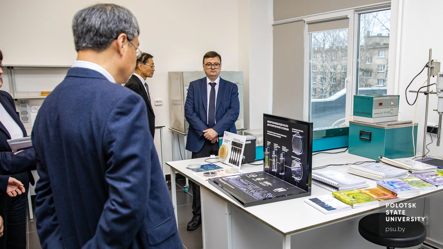 The practical session in the laboratory centers