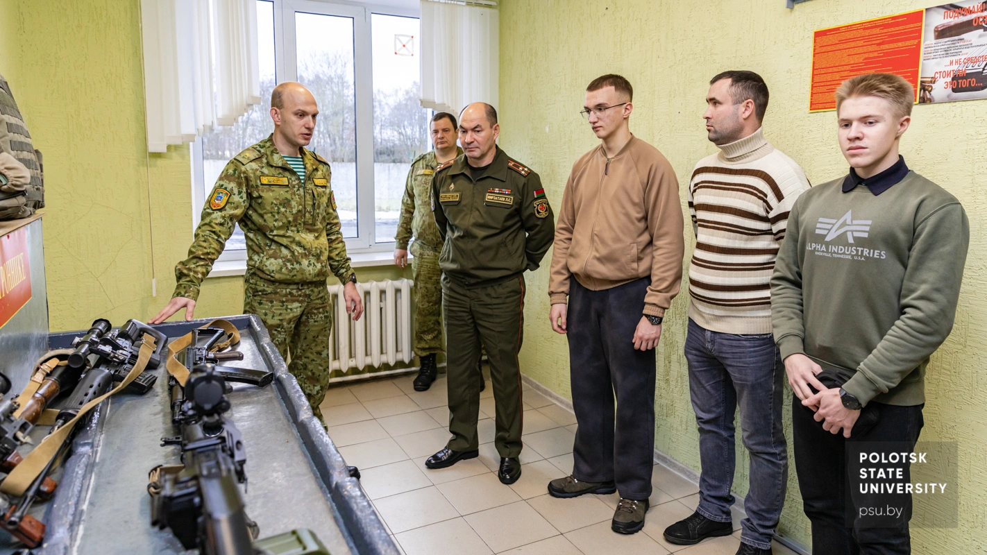 Экскурсия по территории пограничной заставы Экскурсия по территории пограничной заставы