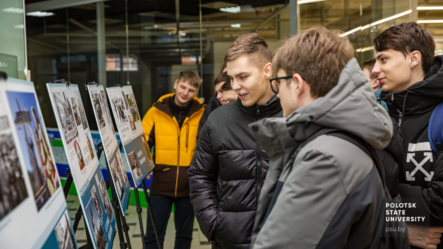Выставка БЕЛТА «Параллельные миры»