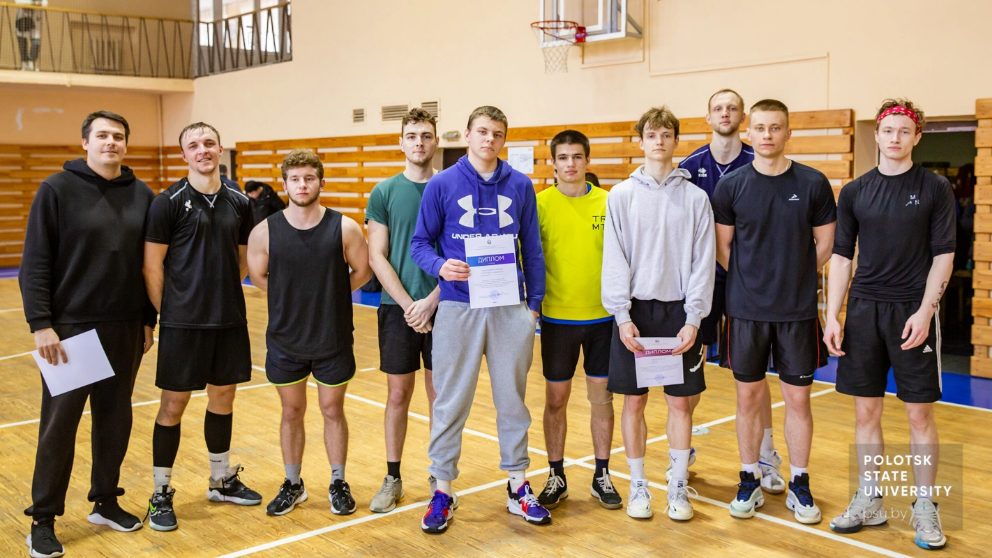 Сборная команда инженерно-строительного факультета