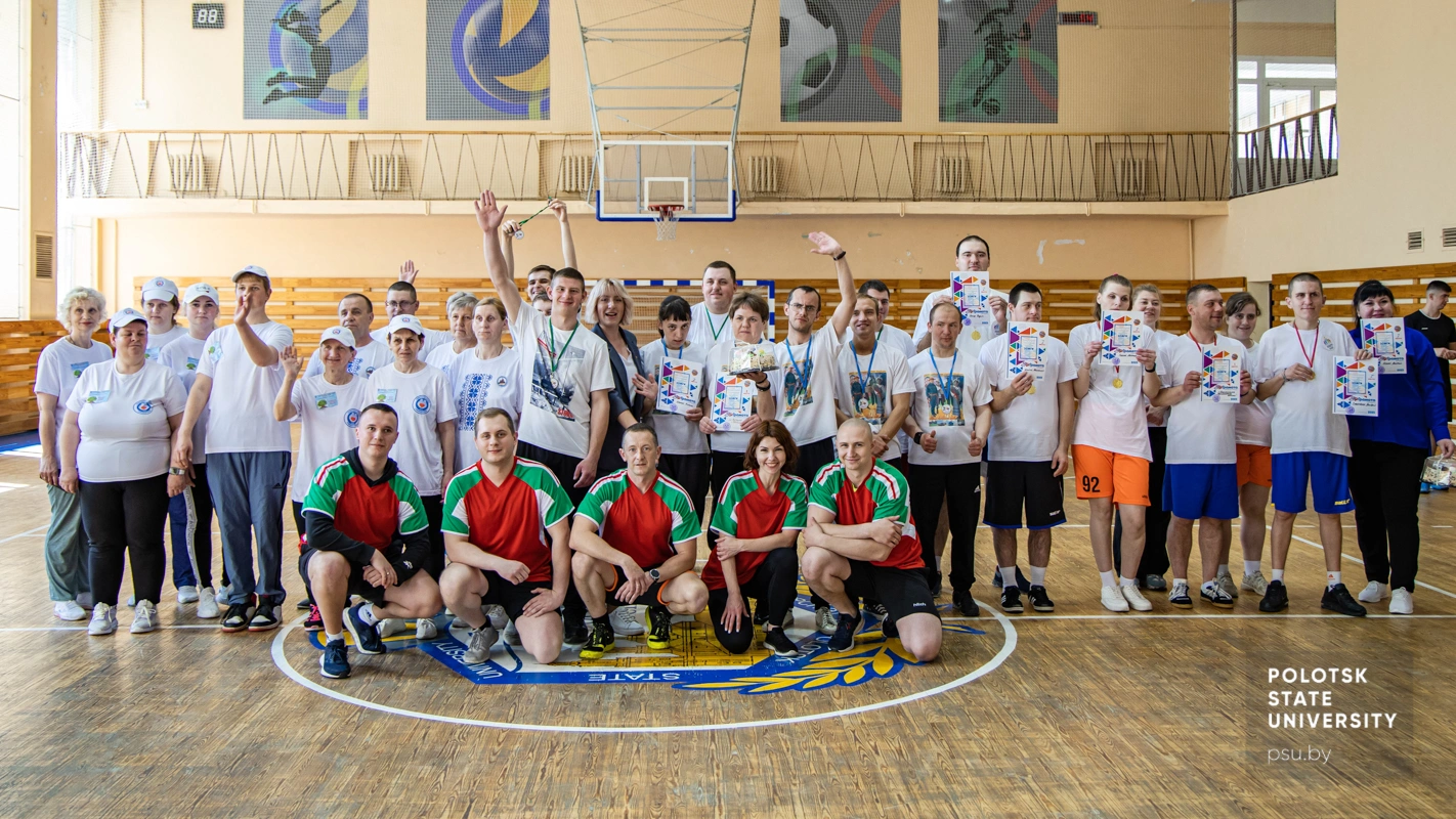 Участники физкультурно-спортивного праздника «ЗОЖги»