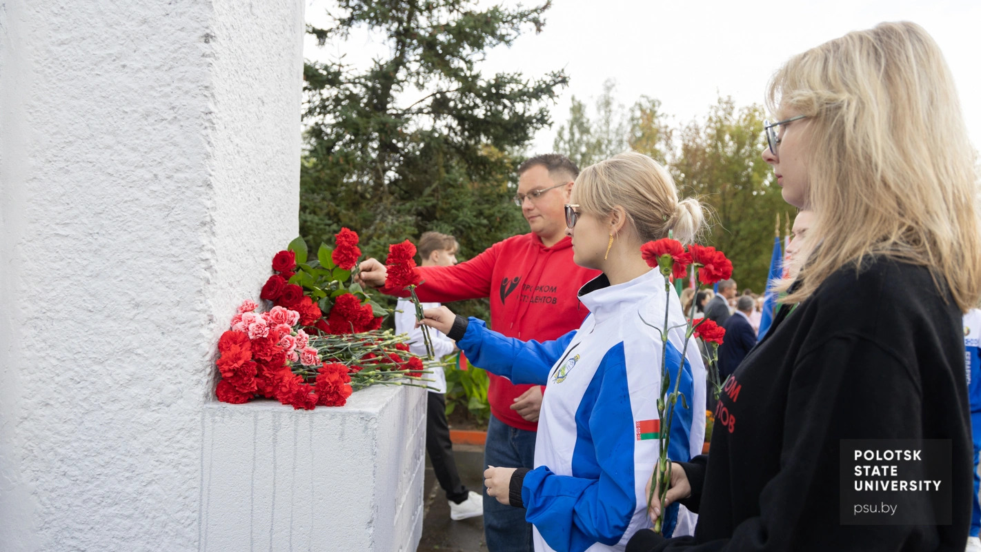 Митинг у памятника Лилии Костецкой