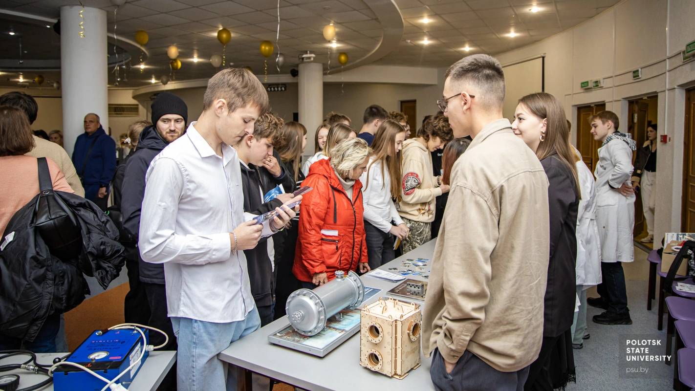 Інтэрактыўныя пляцоўкі