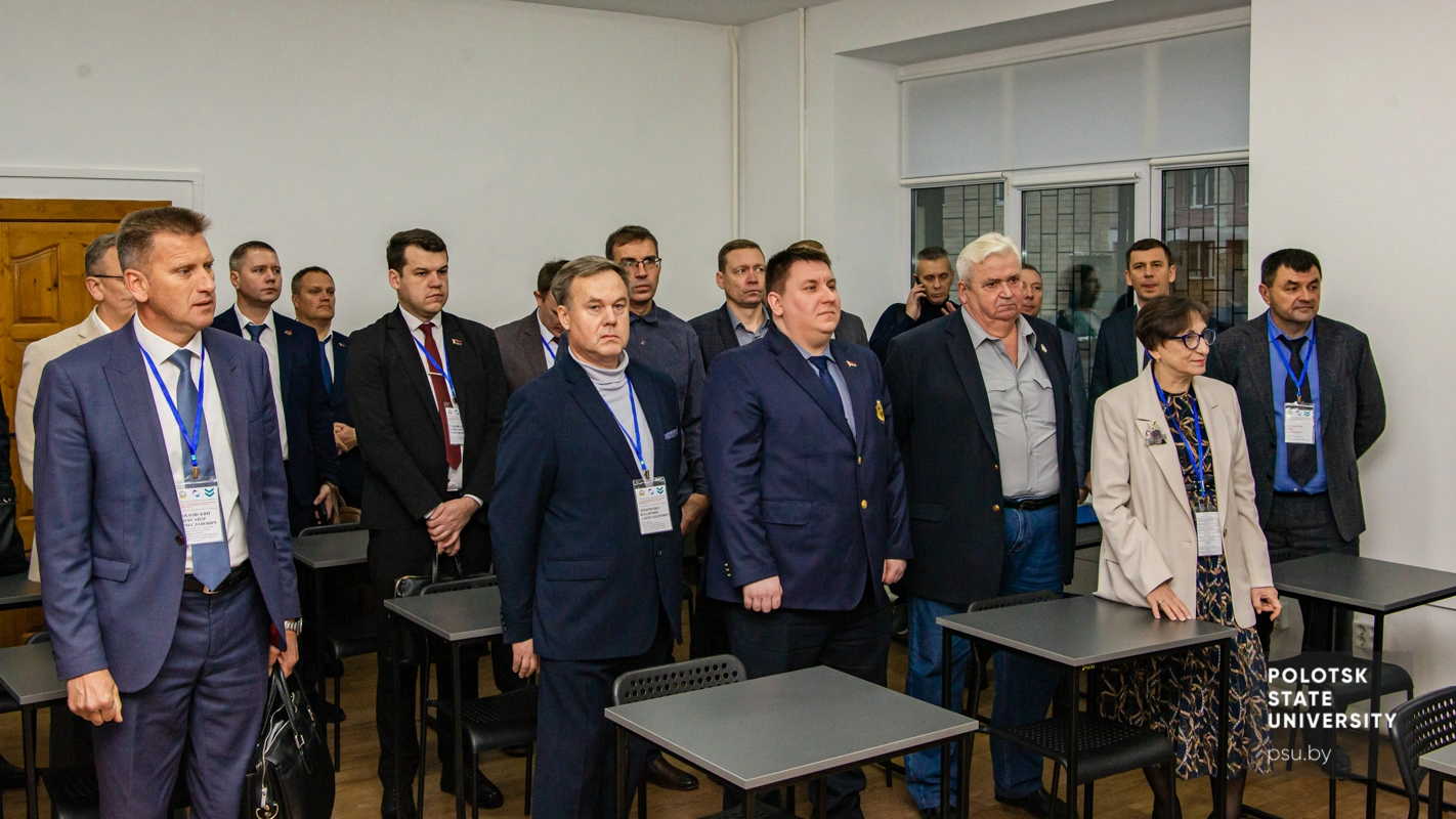 Участники церемонии открытия