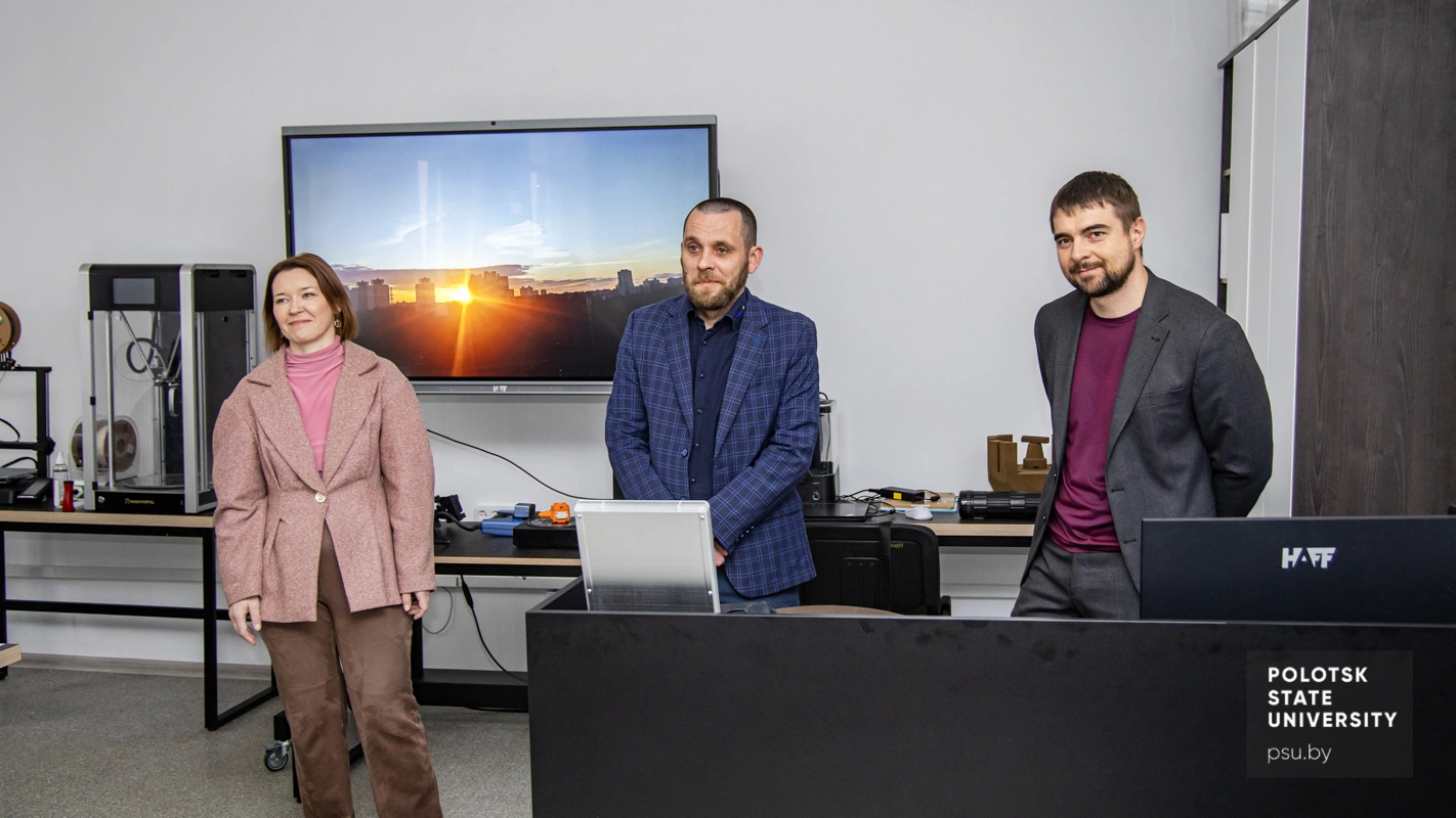 Представители ООО «Твинг»