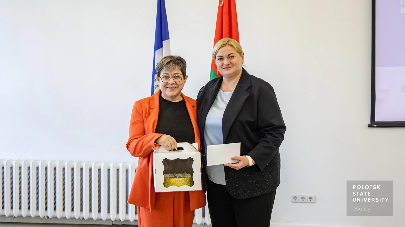 Наталья Викторовна Харлашова и Алёна Алексеевна Молчанова
