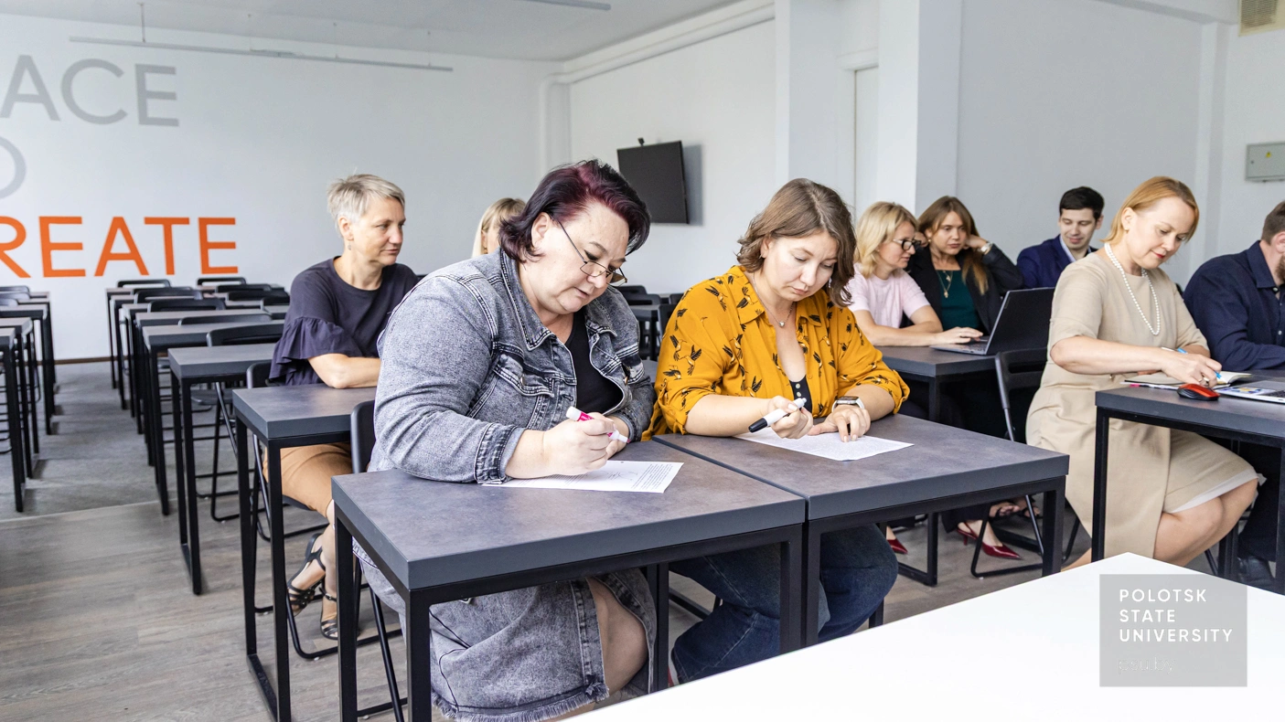 Преподаватели и аспиранты кафедры экономики