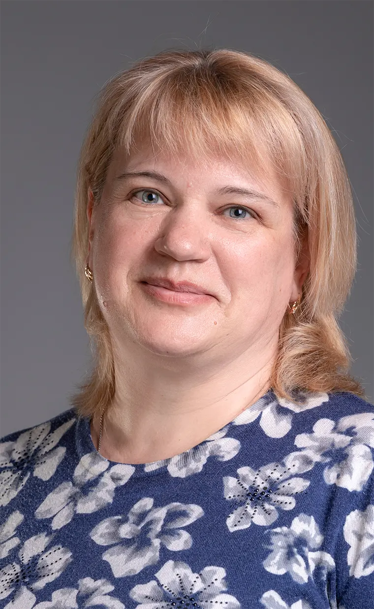 Молоток Елена Васильевна