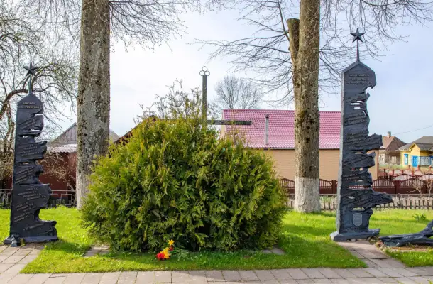 Братская могила в аг. Прозороки