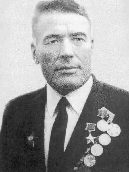 К.А. Абазовский и М.А. Высокогорец К.А. Абазовский и М.А. Высокогорец