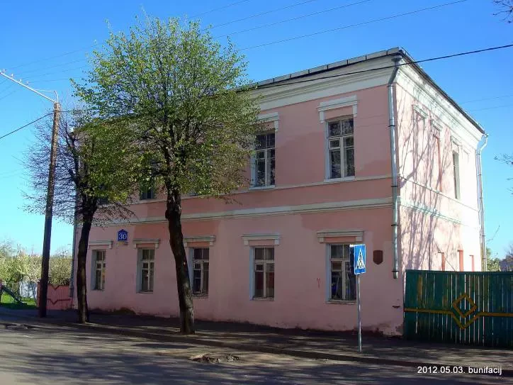 Дом № 30 по ул. Нижне-Покровской