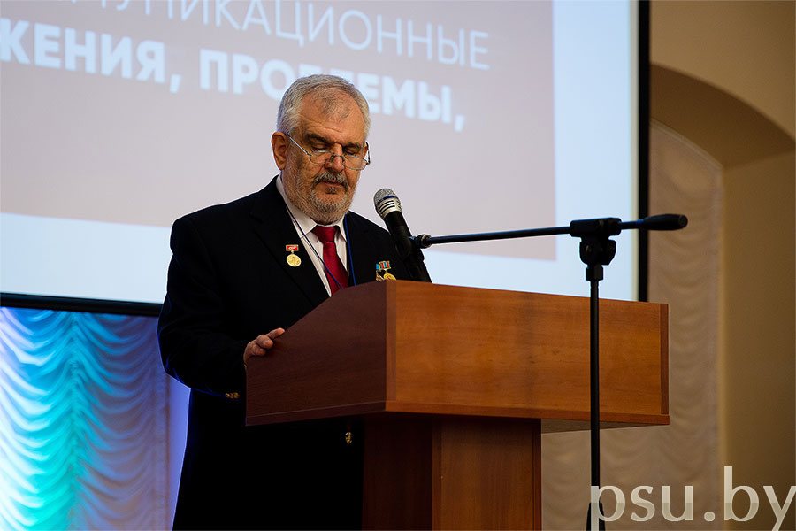 Степан Григорьевич Ехилевский, декан факультета информационных технологий, доктор технических наук Степан Григорьевич Ехилевский