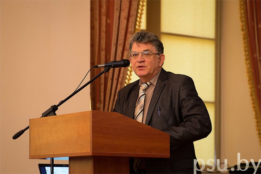 Геннадий Викторович Аверин, заведующий кафедрой общей математики Белгородского государственного национального исследовательского университета, доктор технических наук Геннадий Викторович Аверин