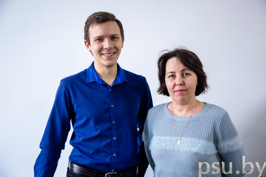 Владислав Александрович Хватынец и его научный руководитель Людмила Михайловна Парфенова Владислав Александрович Хватынец, Людмила Михайловна Парфенова