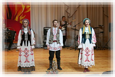 Ко Дню Великой Победы - Концерт с участием ансамбля «Толока»