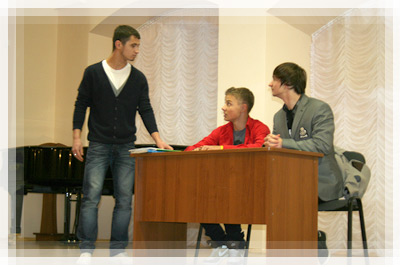 Новогоднее представление в Полоцком коллегиуме - Группа «Три мальчика»