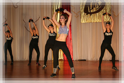 Мисс ПГУ-2011 - Полицейско-гангстерский танец