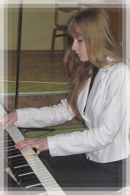 Waltzes, nocturnes and mazurkas created by Chopin Waltzes, nocturnes and mazurkas created by Chopin