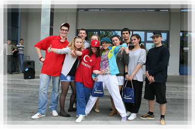 День университета-2012: Участники Street-dance battle День университета-2012: Street-dance battle
