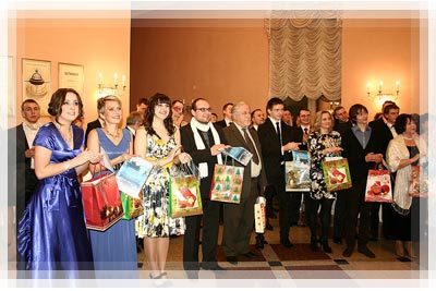 Festive ball - Guests Festive ball - Guests