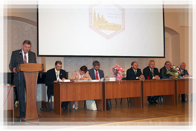 The plenary meeting The plenary meeting