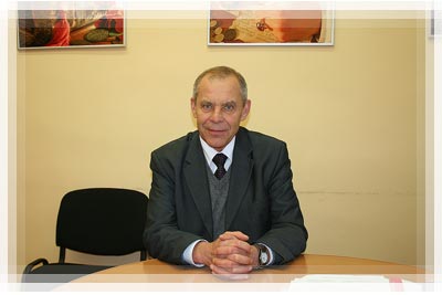 Вацловас Лакис (Вильнюсский университет) Вацловас Лакис (Вильнюсский университет)