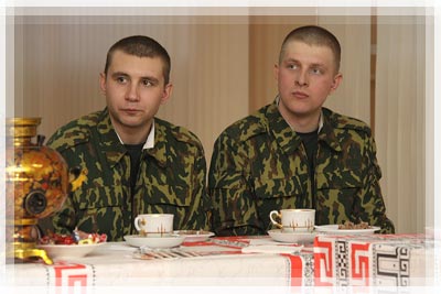 Праздник настоящих мужчин - Александр Вишневский, Николай Радиевский Праздник настоящих мужчин - Выпускники ПГУ