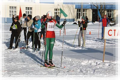 Спортивный праздник - Соревнования по лыжным гонкам