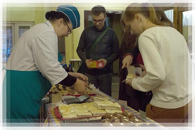 День рождения «Бастилии» - Праздничная торговля День рождения «Бастилии» - Вкусные пирожные