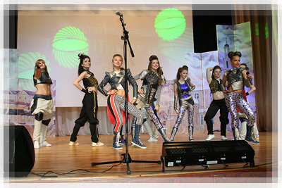 Крыніца ведаў 2014 - Шоу-группа «О-крошки» с номером «Babby» Крыніца ведаў 2014 - Шоу-группа «О-крошки»