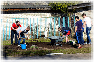 Clean-up day at the social and pedagogical center of Novopolotsk Clean-up day at the social and educational center
