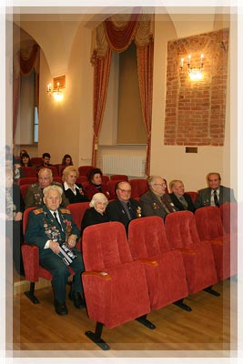 Молодо – не зелено: ветераны войны и труда Молодо – не зелено: ветераны войны и труда