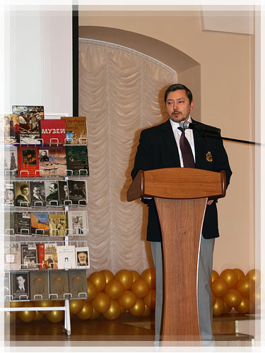 Проректор по научной работе Дмитрий Олегович Глухов Дмитрий Олегович Глухов