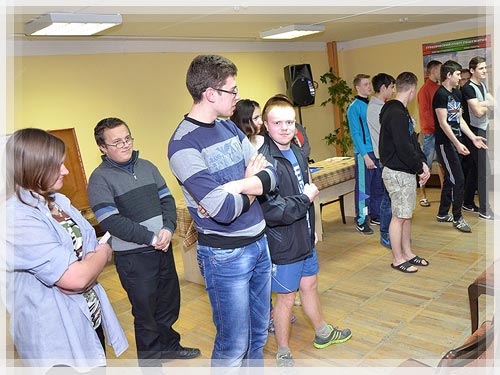 Игра «15 шагов» Игра «15 шагов»